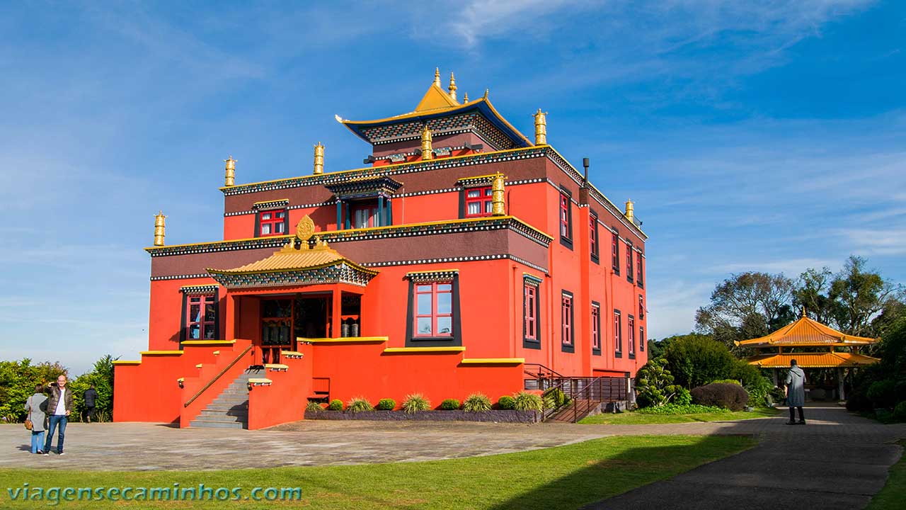 Templo Budista de Três Coroas