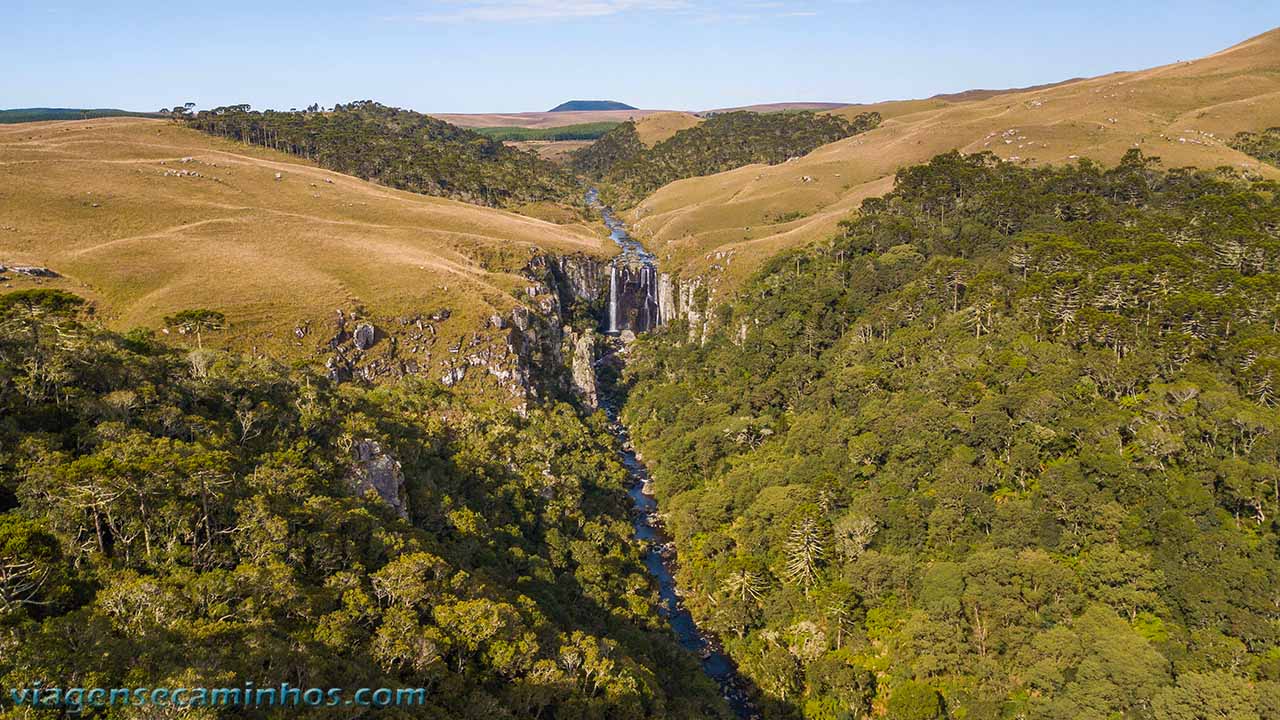 Cachoeira do Perau Branco - São José dos Ausentes