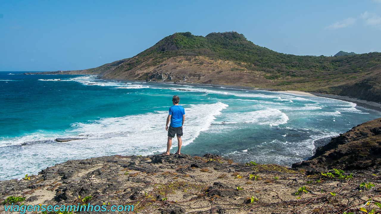 O que fazer em Fernando de Noronha: Enseada Caieira