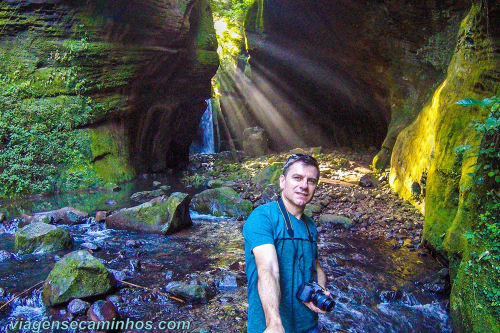 Gruta da Cascata das Andorinhas - Rolante