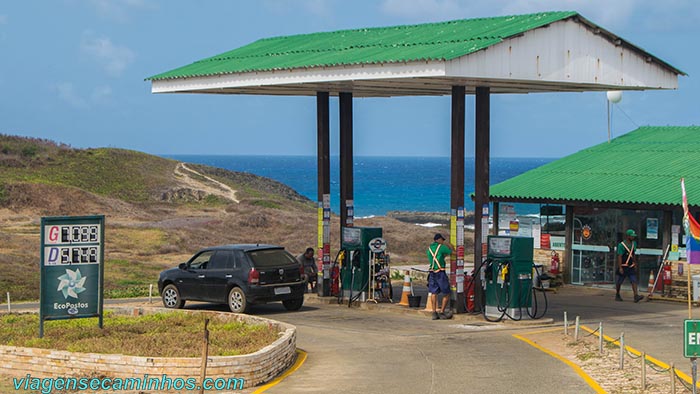 Posto de gasolina em Noronha