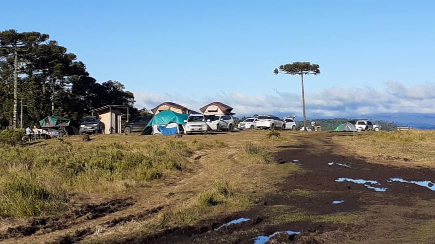 Abrigo 1500 - Camping Cachoeira do Rio dos Bugres