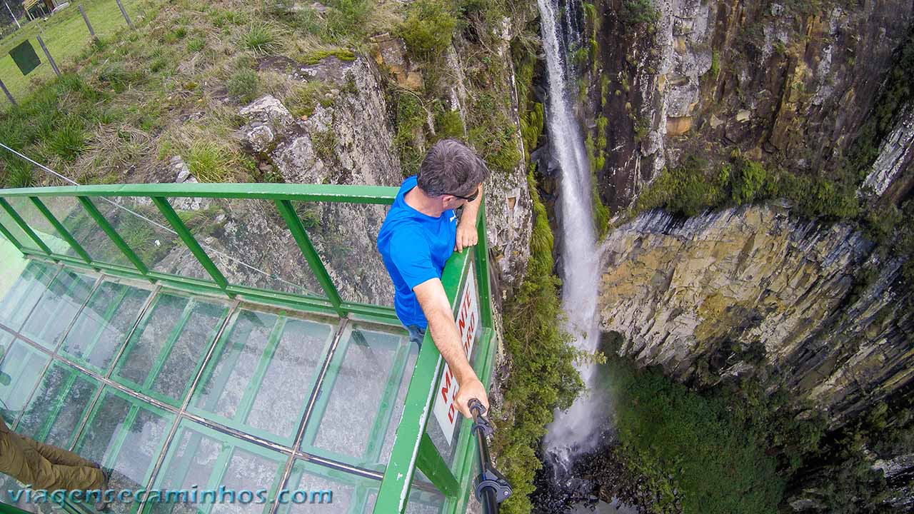 Mirante de Vidro da Cachoeira do Avencal