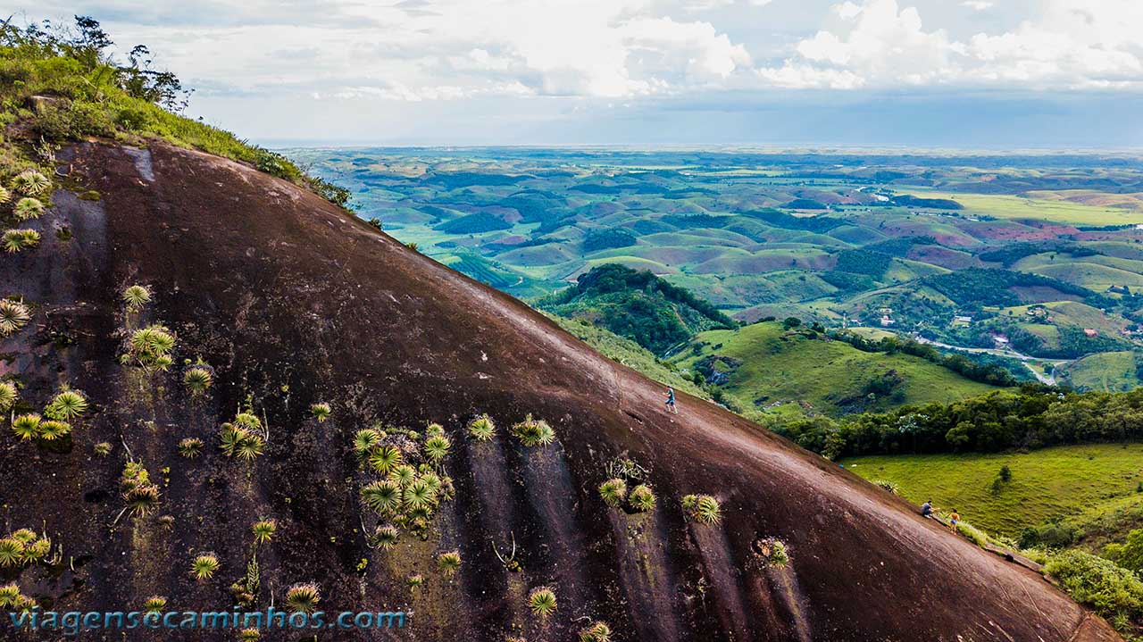 Subindo a Pedra do Frade e a Freira