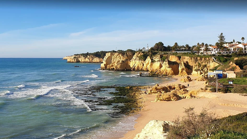 Praia do Vale dos Beijinhos - Lagoa -Algarve