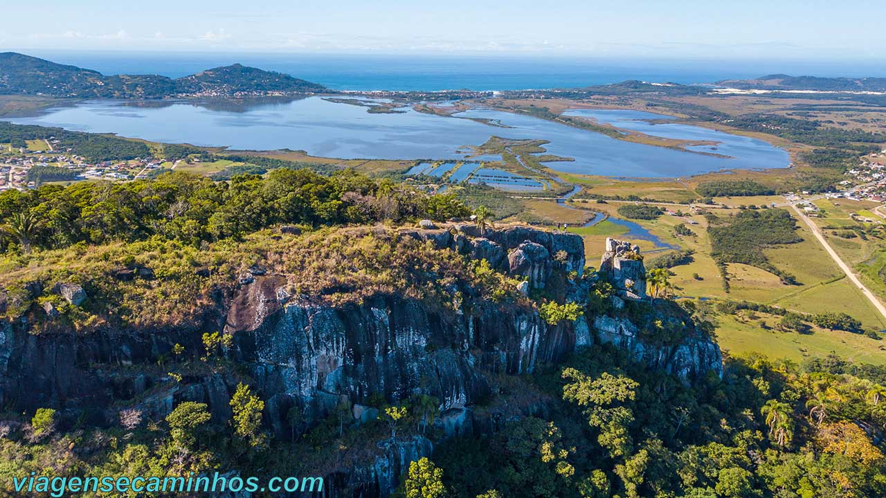 Vista aérea da Pedra Branca - Garopaba