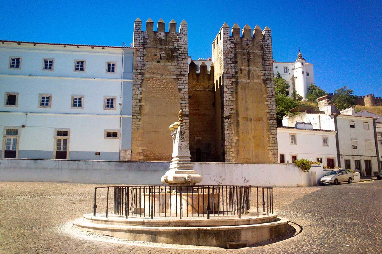 Torres da Couraça - Estremoz