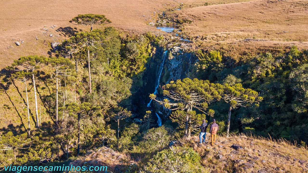 Cachoeira da Tapera, na trilha das 5 Quedas - São José dos Ausentes