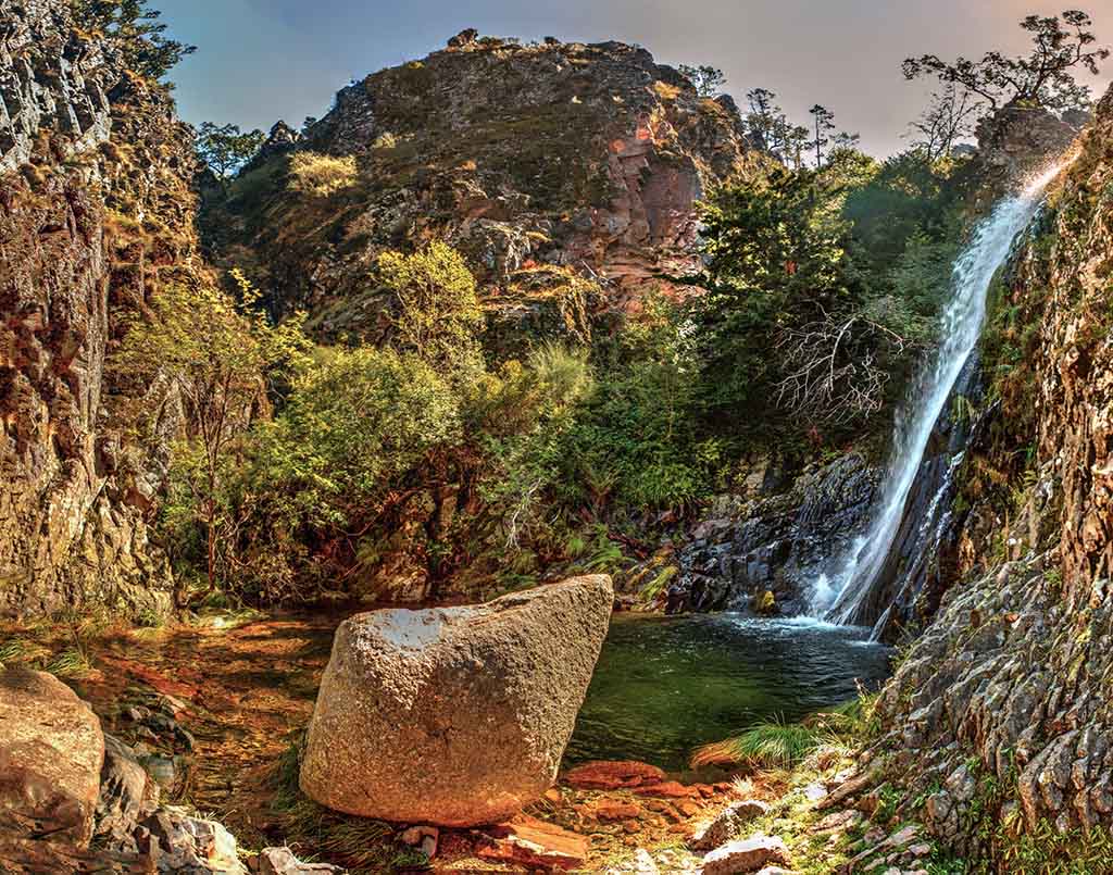 Cachoeira Poço do Inferno - Manteigas