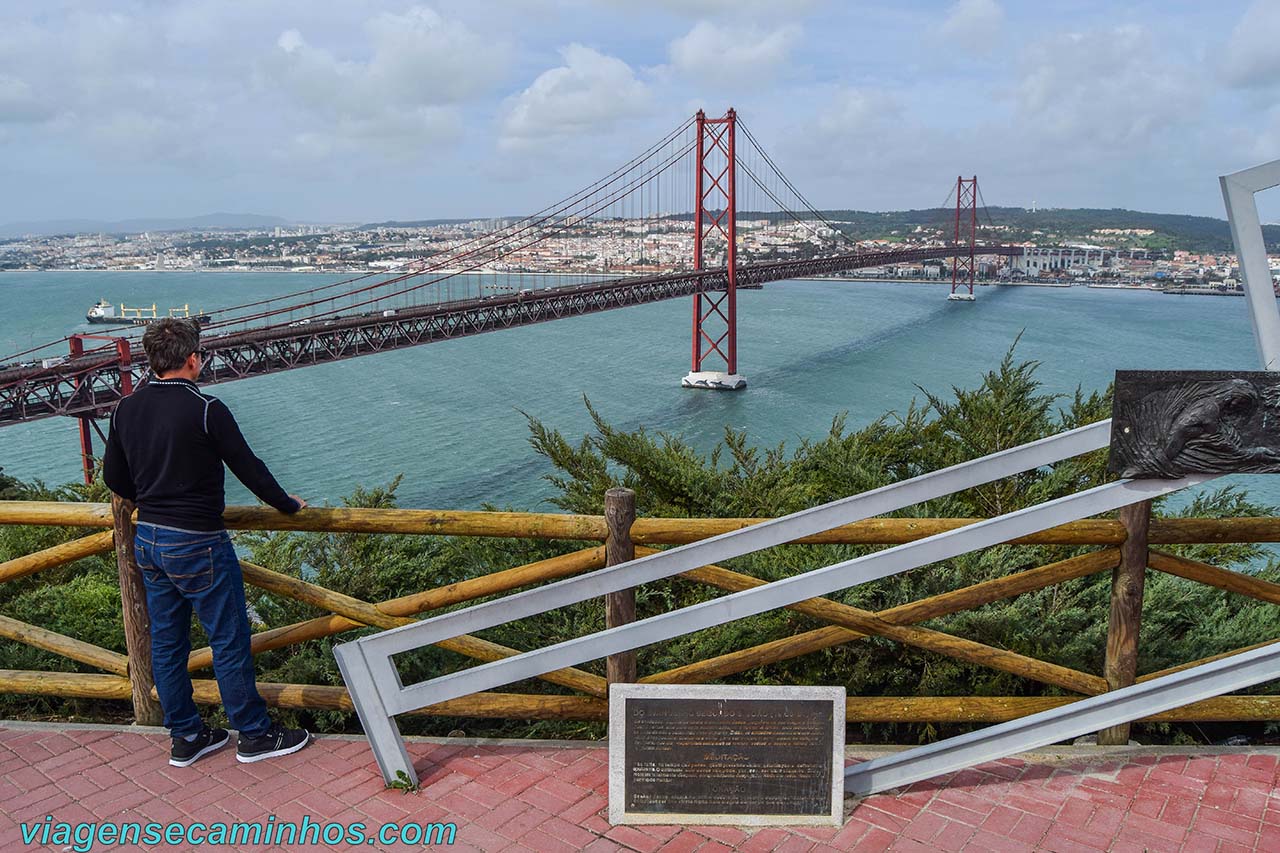Pontos turísticos de Lisboa: Ponte 25 de Abril