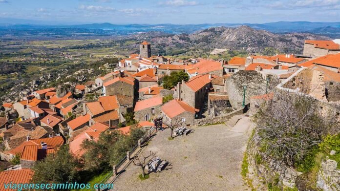 Mirante de Monsanto - Portugal