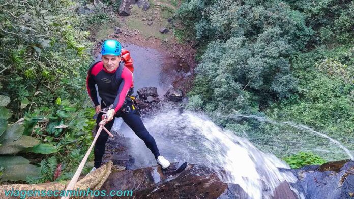 Rapel na Cachoeira Magia das Águas - Praia Grande - SC