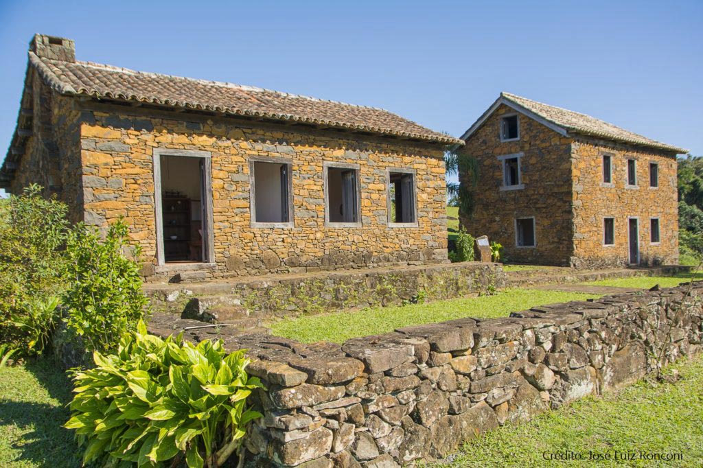 O que fazer em Nova Veneza: Casas de Pedra