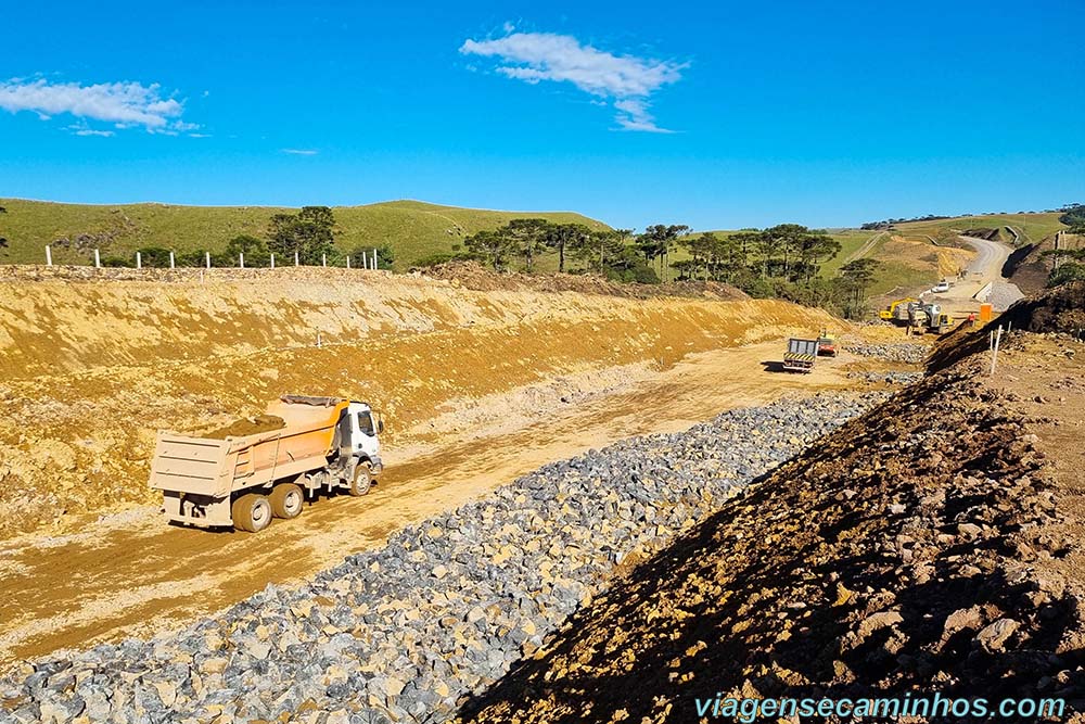 Obras da BR-285 - São José dos Ausentes