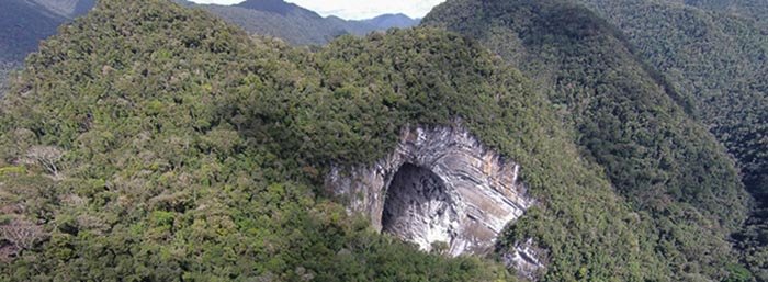 Caverna Casa de Pedra