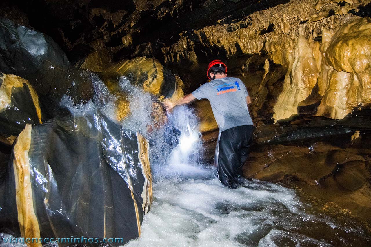 Caverna da Água Suja - Petar