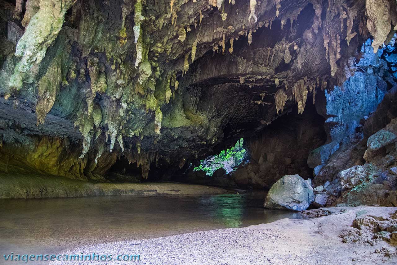 Caverna Temimina - Petar