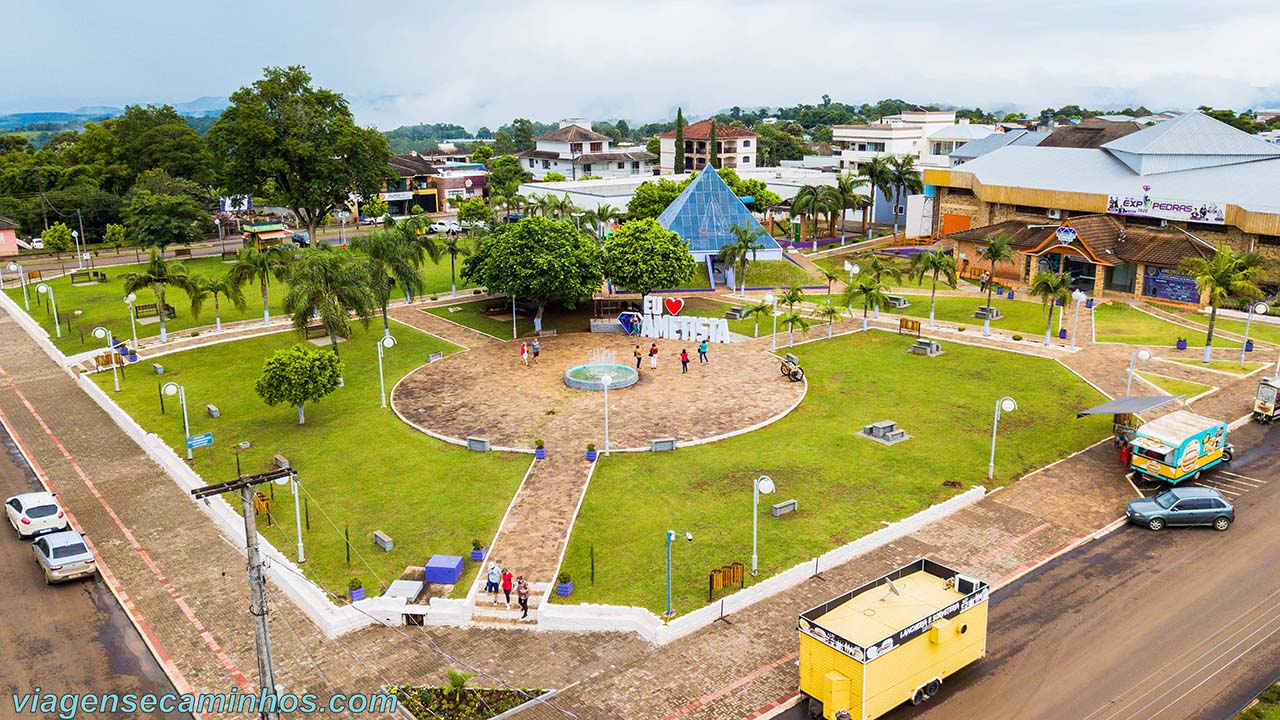 Praça de Ametista do Sul