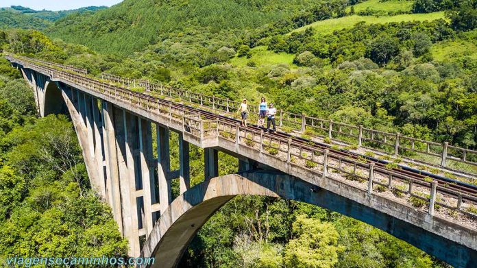 Ponte Ferroviária do rio Saltinho
