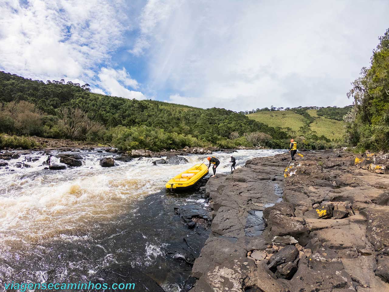 Rafting nas corredeiras do Rio Pelotas