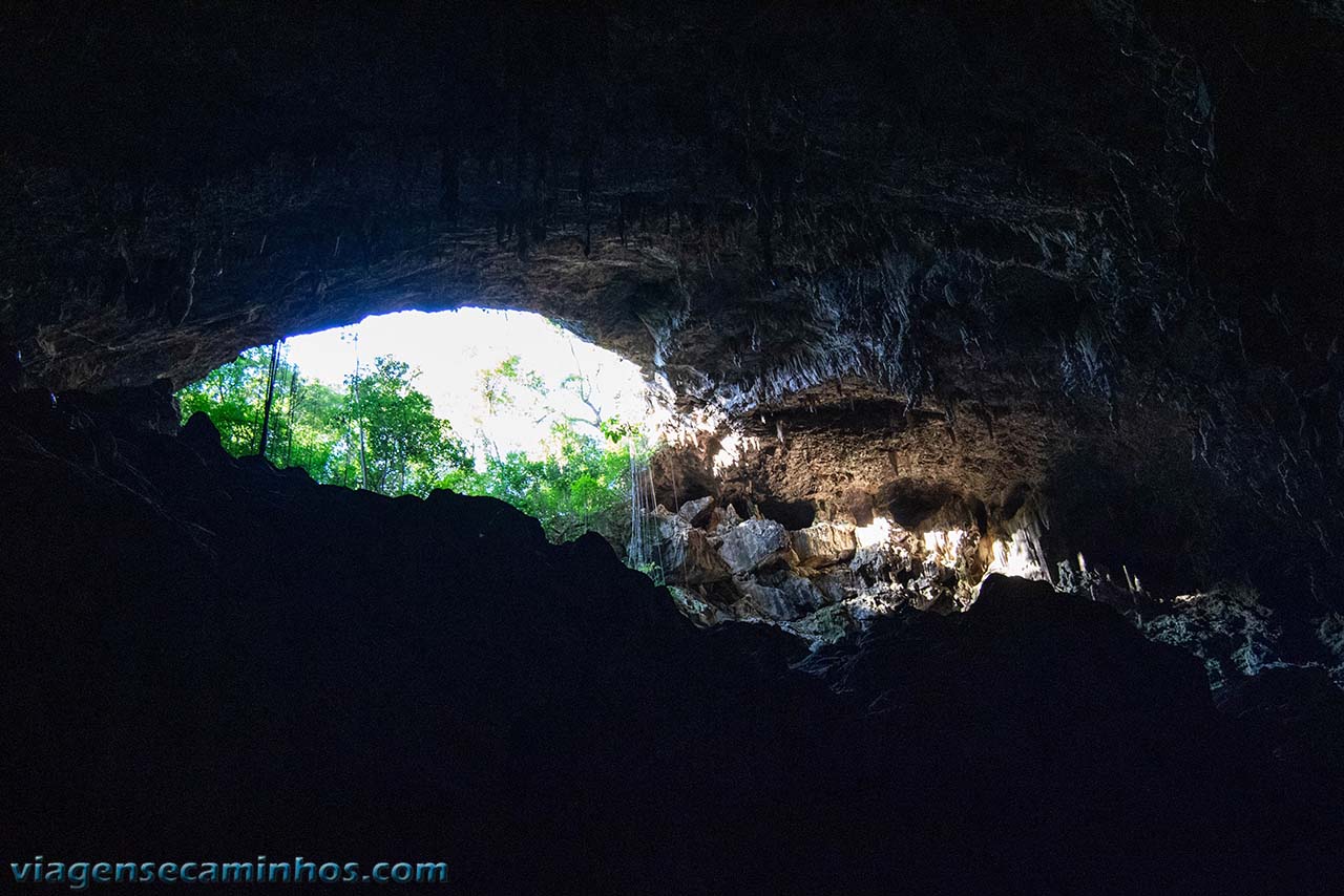 Boca da Gruta do Lago Azul