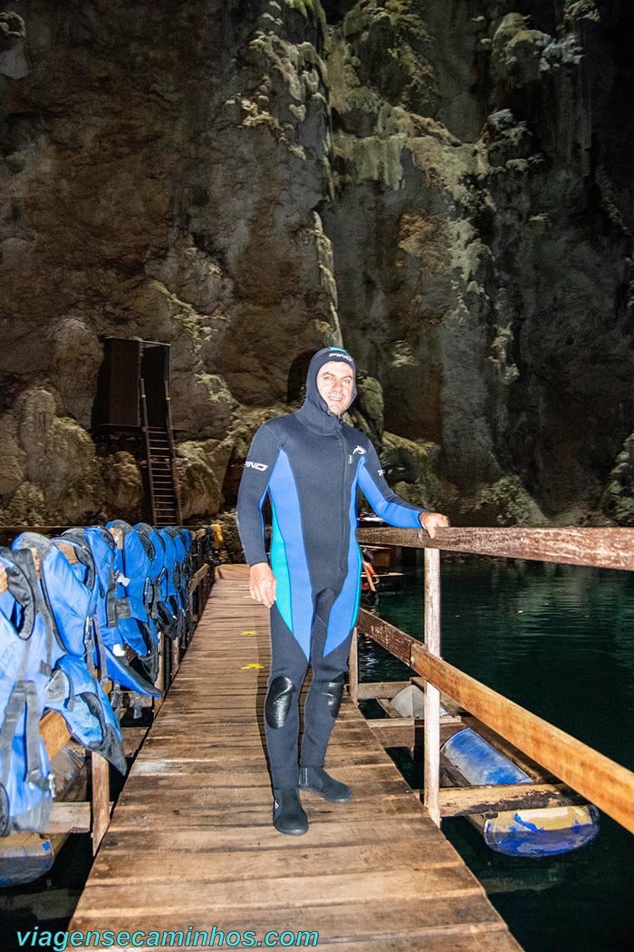 Flutuação no Abismo Anhumas