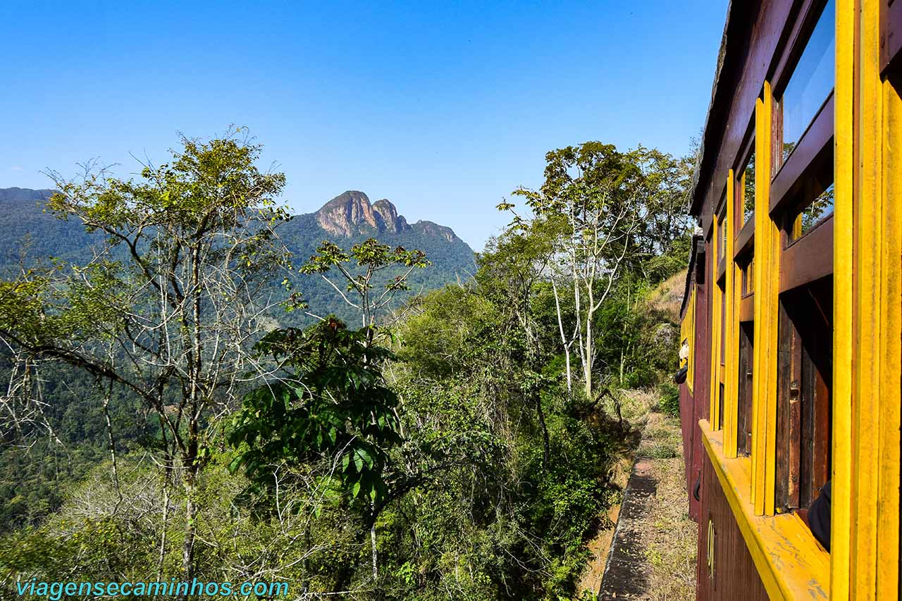 Trem da Serra do Mar