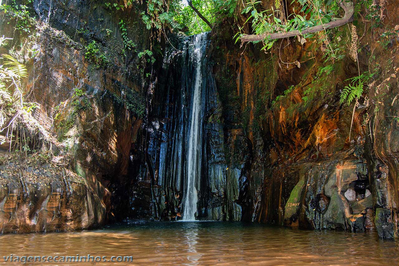 Cachoeira do Capelão - Pedra Caída