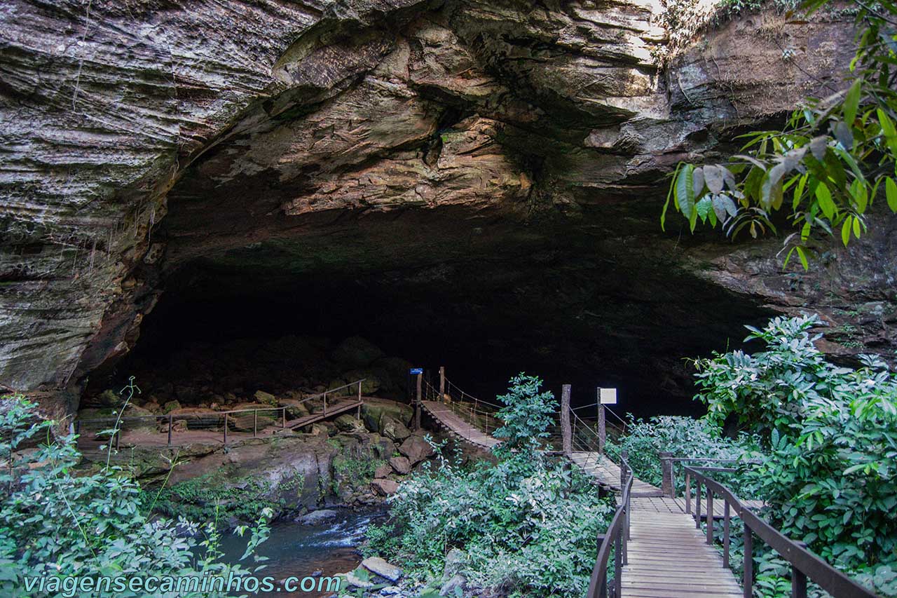 Gruta Santa Bárbara - Riachão MA