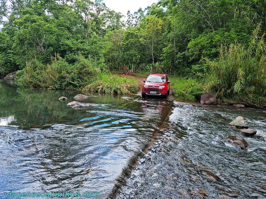 Estrada em Barra do Ouro - Maquiné