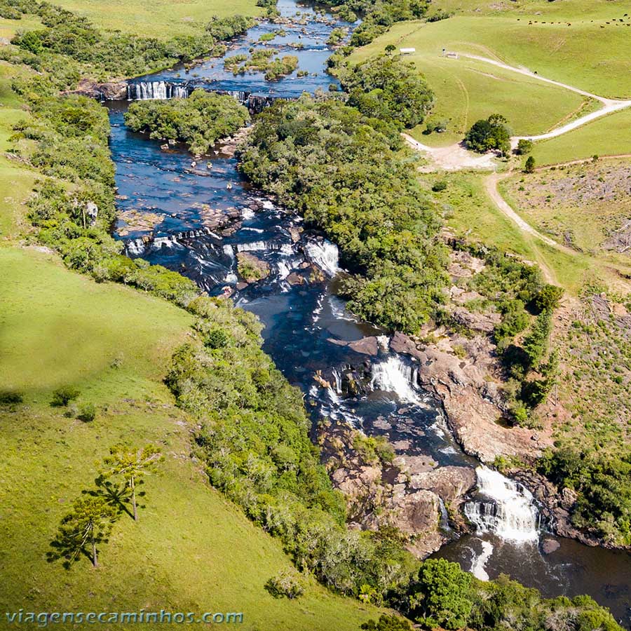 Vista aérea da Cachoeira dos Venâncios - Cambará do Sul