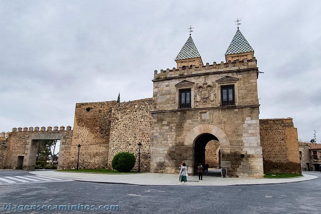Pontos turísticos de Toledo - Espanha - Puerta de Bisagra