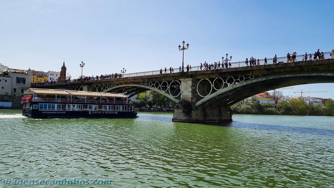 Pontos turísticos de Sevilha - Ponte de Triana