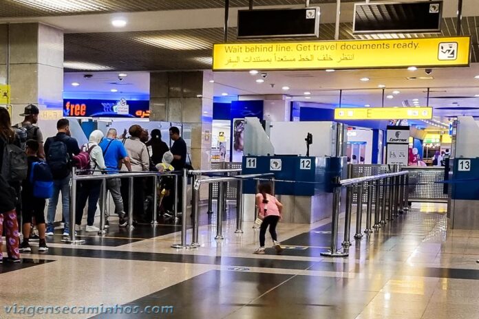 Imigração no Egito - Aeroporto de Cairo