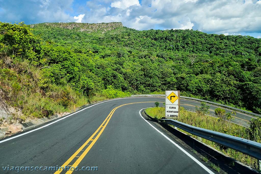 Estrada na Serra do Tepequém