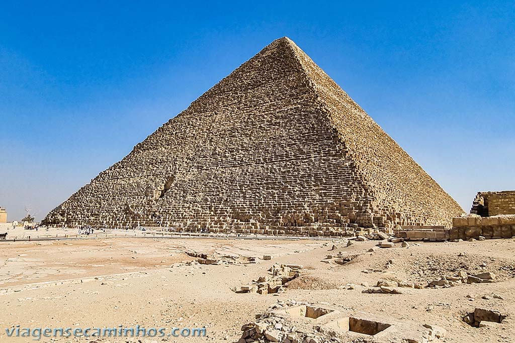 Pirâmides de Gizé - Pirâmide de Queóps