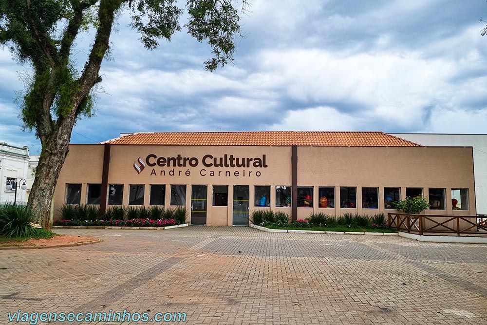 Atibaia - Centro Cultural André Carneiro