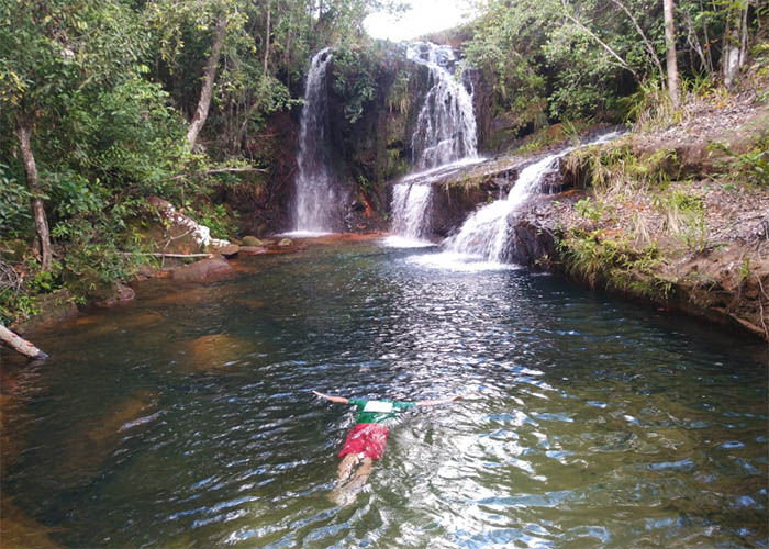 Serras Gerais - Cachoeira dos Pelados
