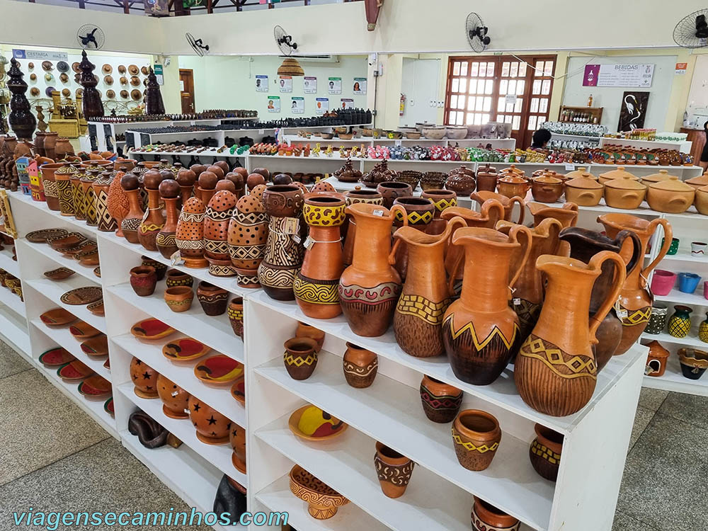 Peças em cerâmica na Casa do Artesão Macapaense - Macapá