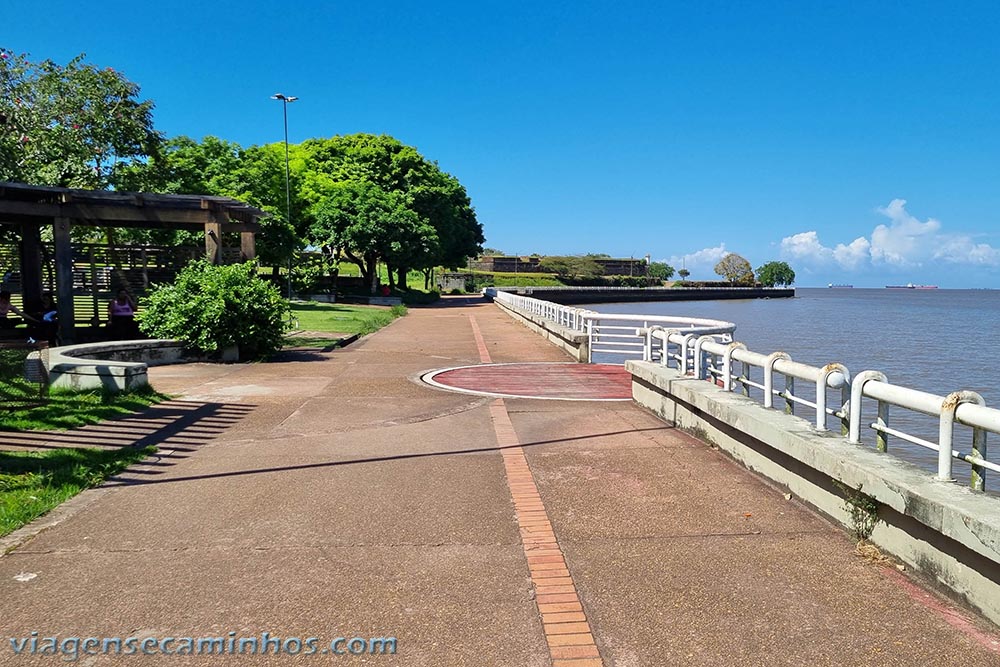 Parque do Forte e Orla do rio Amazonas - Macapá