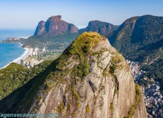 Morro Dois Irmãos