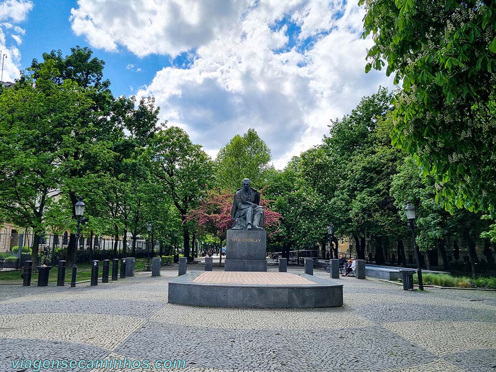 Bratislava - Praça Hviezdoslavovi