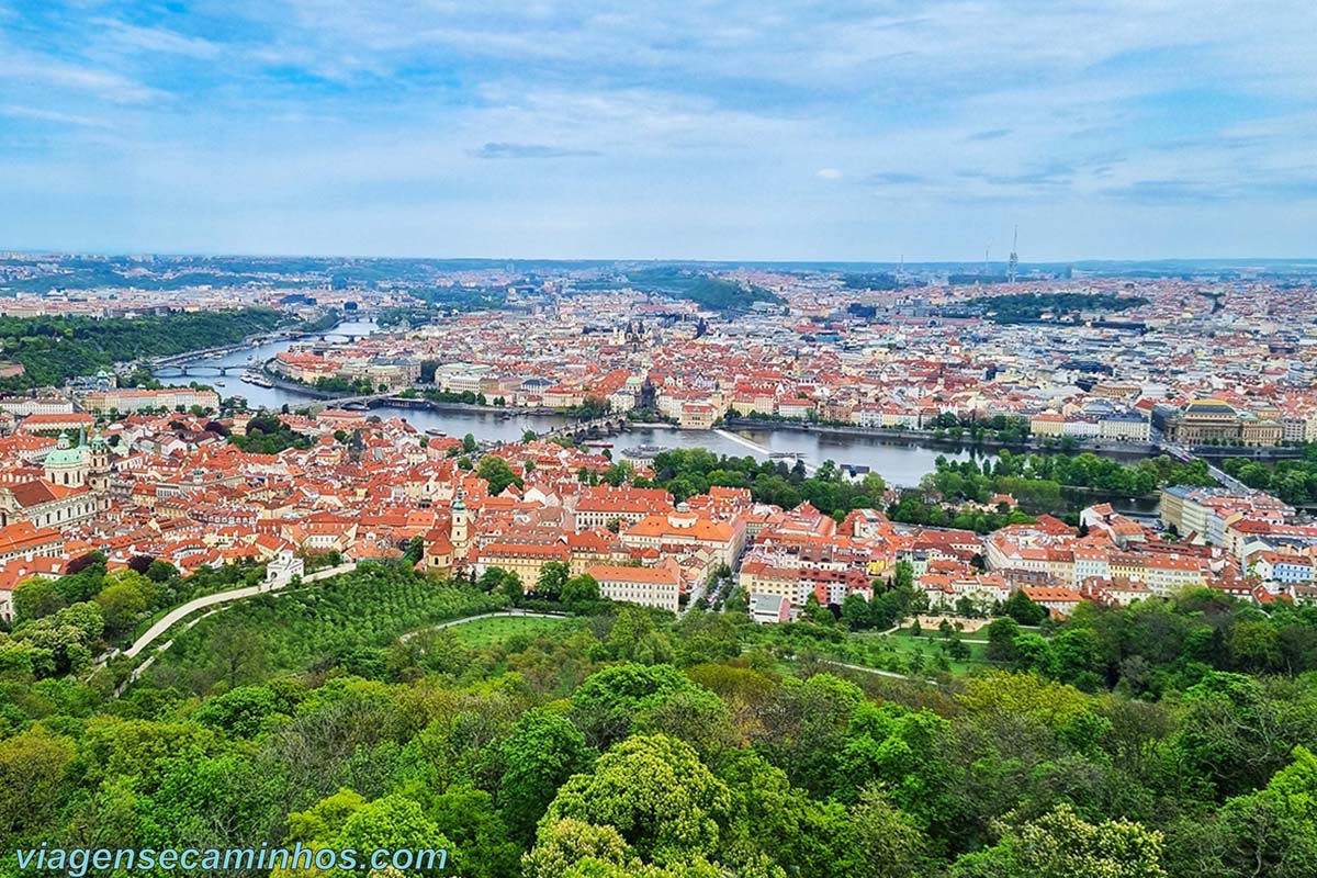 Praga - Vista da Torre Petrin