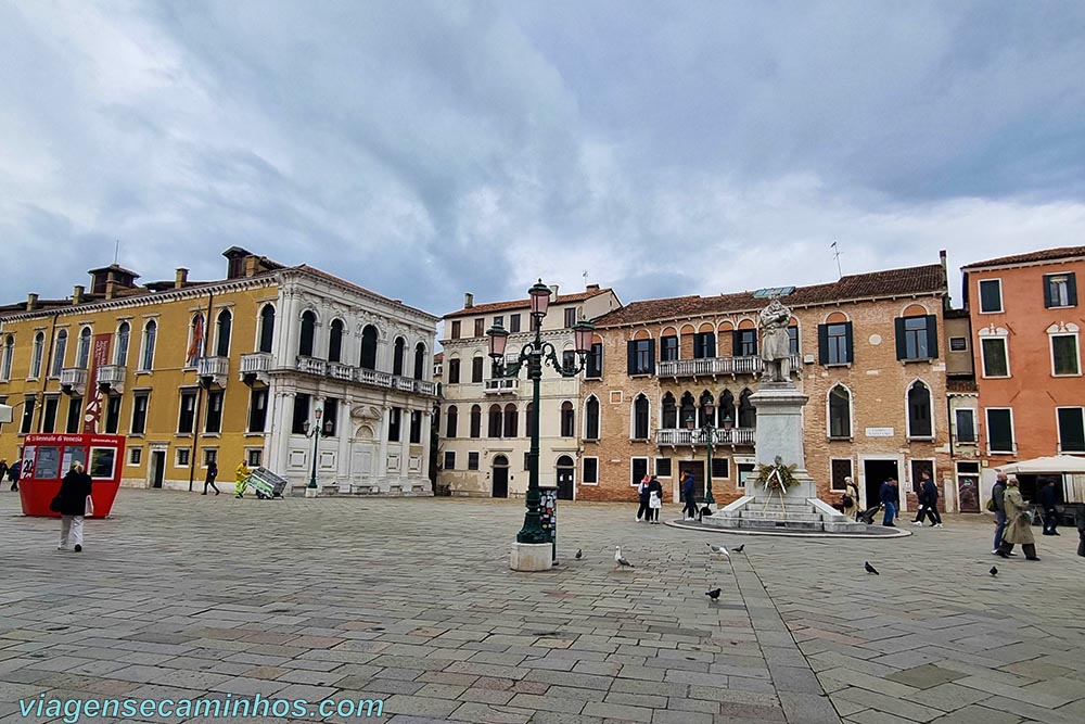 O que fazer em Veneza - Campo Santo Stefano
