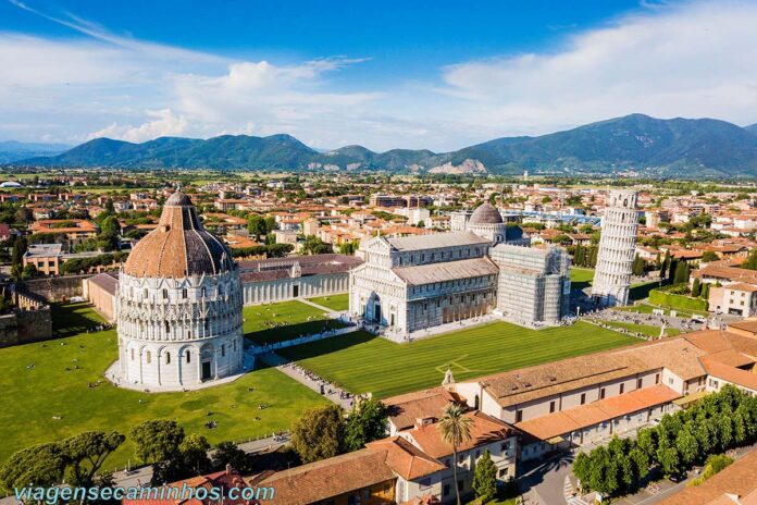 Piazza dei Miracoli - Pisa - Itália