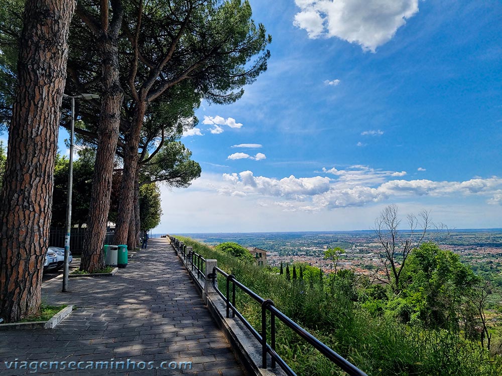 MIrante da Praça Garibaldi - Tivoli - Itália