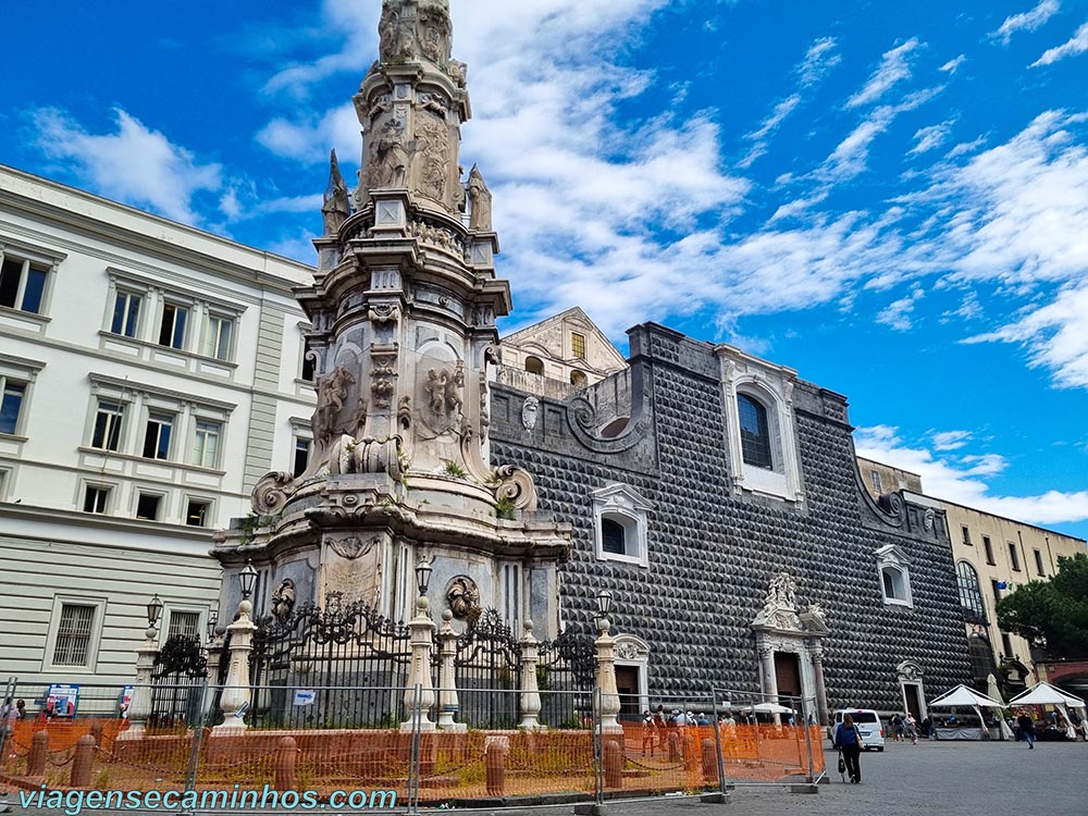 Nápoles - Piazza del Gesù Nuovo