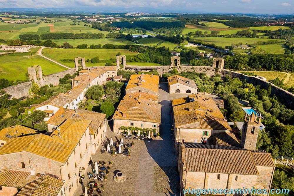 Praça de Monteriggioni