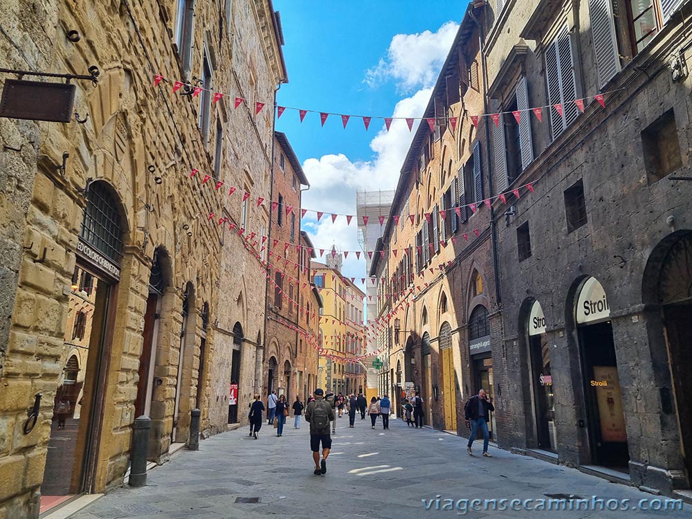 Siena - Via dei Rossi