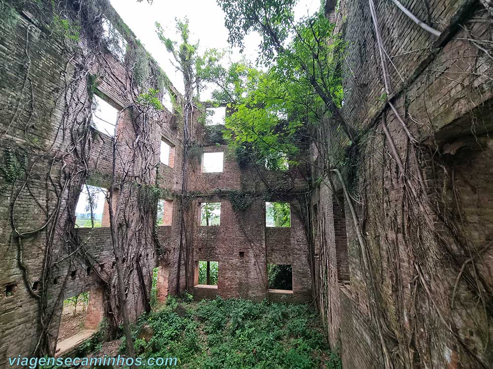 Casarão em Ruínas - Roca Sales RS